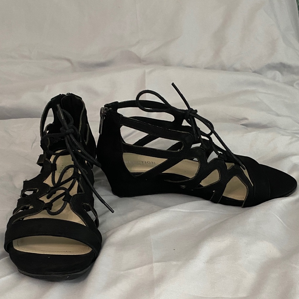 Kenneth Cole Reaction Black Lace-Up Sandals
